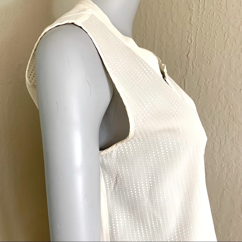 L’AGENCE 100% Silk Creme Ivory Sleeveless Blouse - Picture 6 of 14
